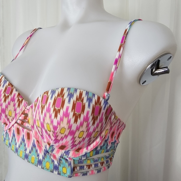 Victoria's Secret Swim The Midi Beach Bandeau with removable straps Size 34A - Picture 2 of 9